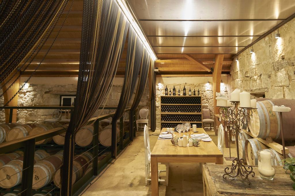 Hacienda Zorita Wine Hotel & Spa Valverdón Εξωτερικό φωτογραφία Wine cellar